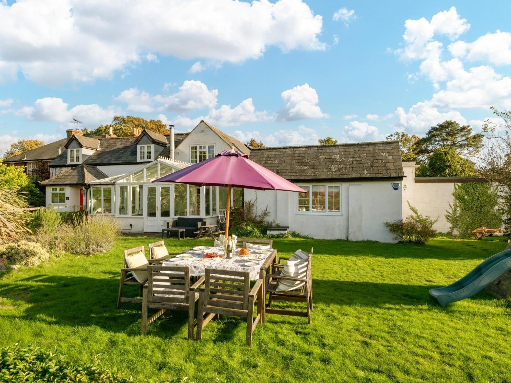Danehurst Cottage Sway Exterior foto